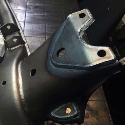 Subframe förstärkning bak BMW E30
