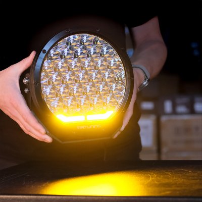 Extraljuspaket DRL 9" 594W V2 (3x LED 9" extraljus + hållare + reläsats)