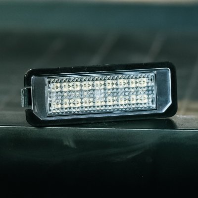 Nummerskyltsbelysning VW Amarok (2010-2020)