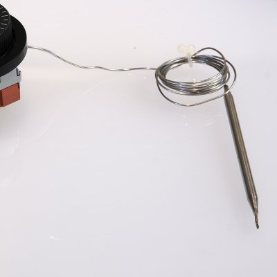 Fläktstyrning elfläkt 12v Justerbart tillslag (nålgivare) (montera i kylarslang eller cellpaket)