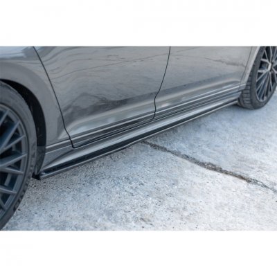 Sidokjolar diffusor texture - VW Passat B8 R-Line (2014-2022)